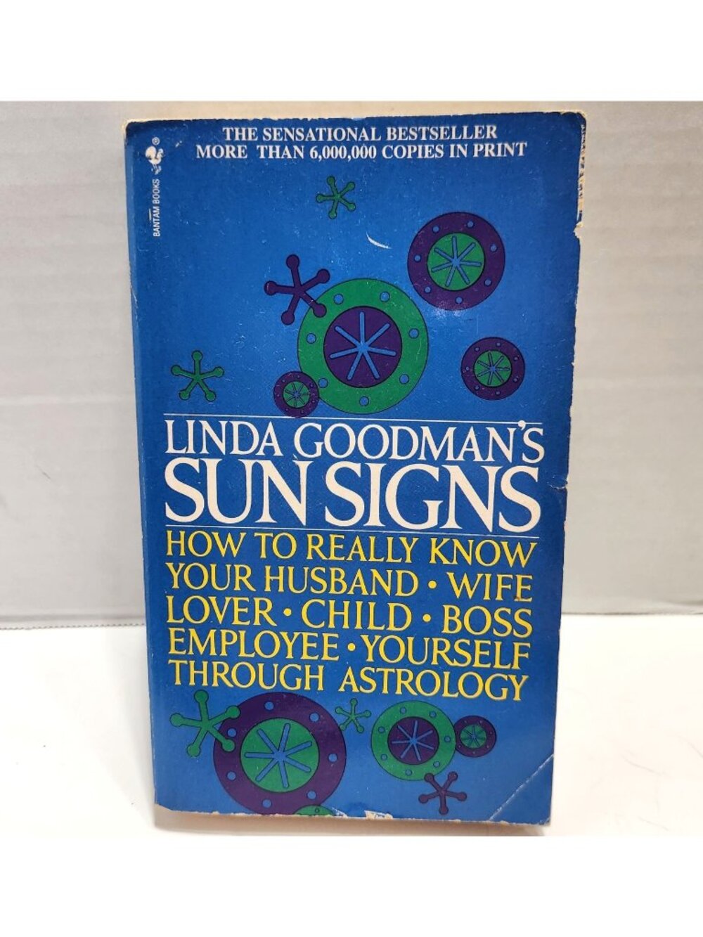 Linda Goodman’s Sun Signs 1971 Bantam Astrology Book Vintage Zodiac Guide READ